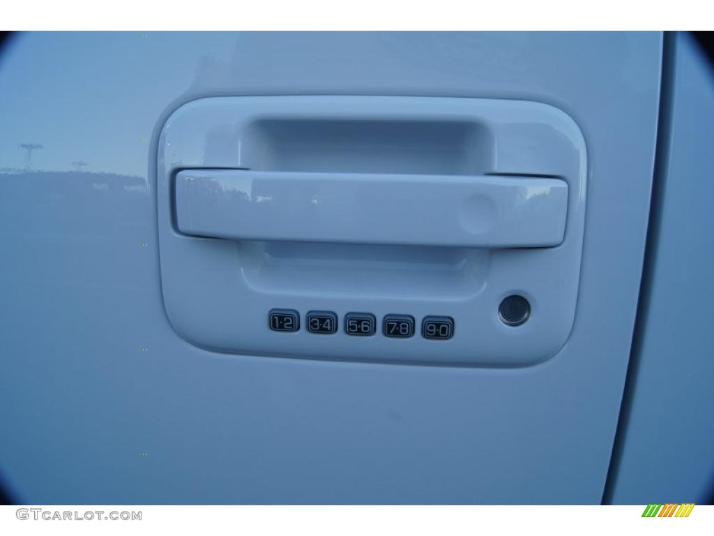 2011 Ford F150 Lariat SuperCrew 4x4 Controls Photo #45307237