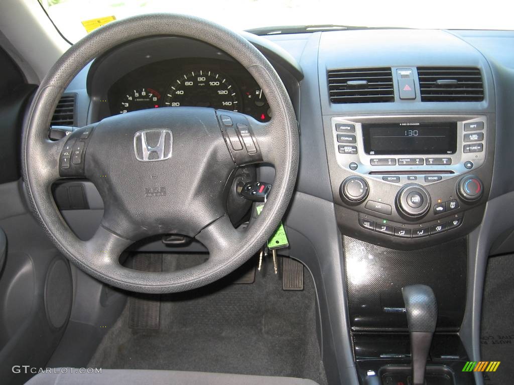 2006 Accord SE Sedan - Royal Blue Pearl / Gray photo #12