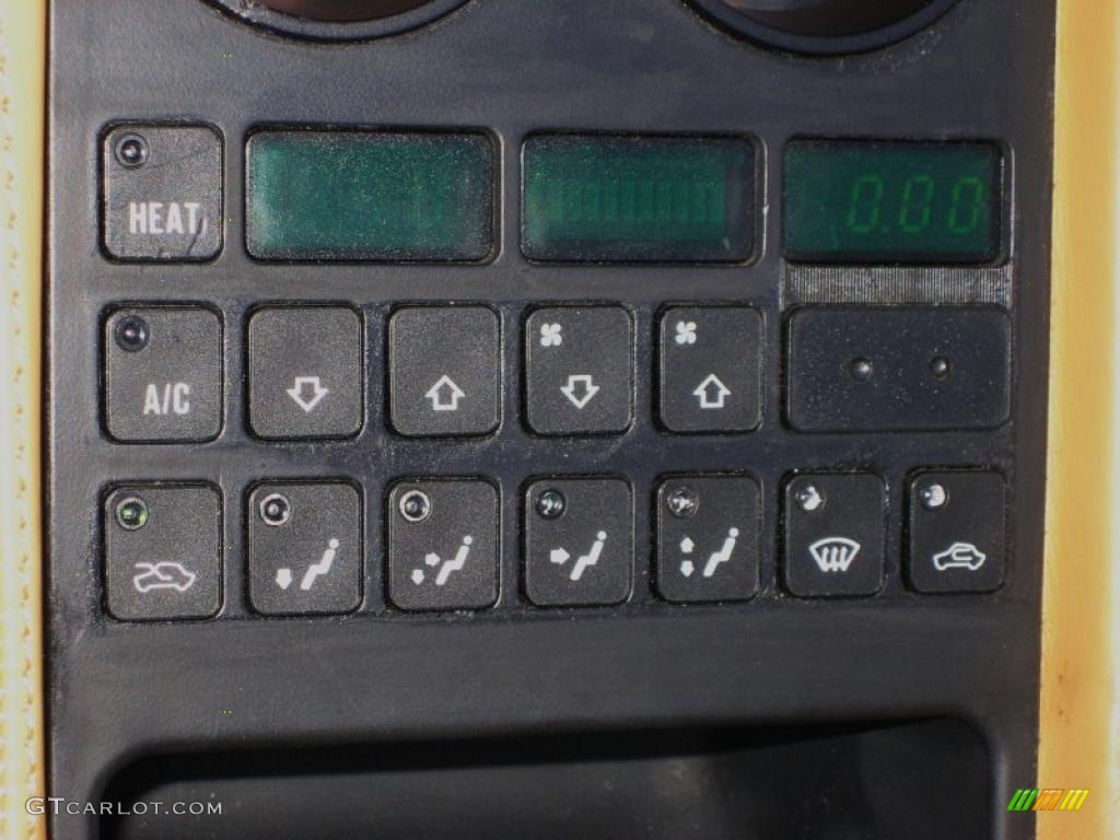 1994 Ferrari 348 Spider Controls Photo #45308545