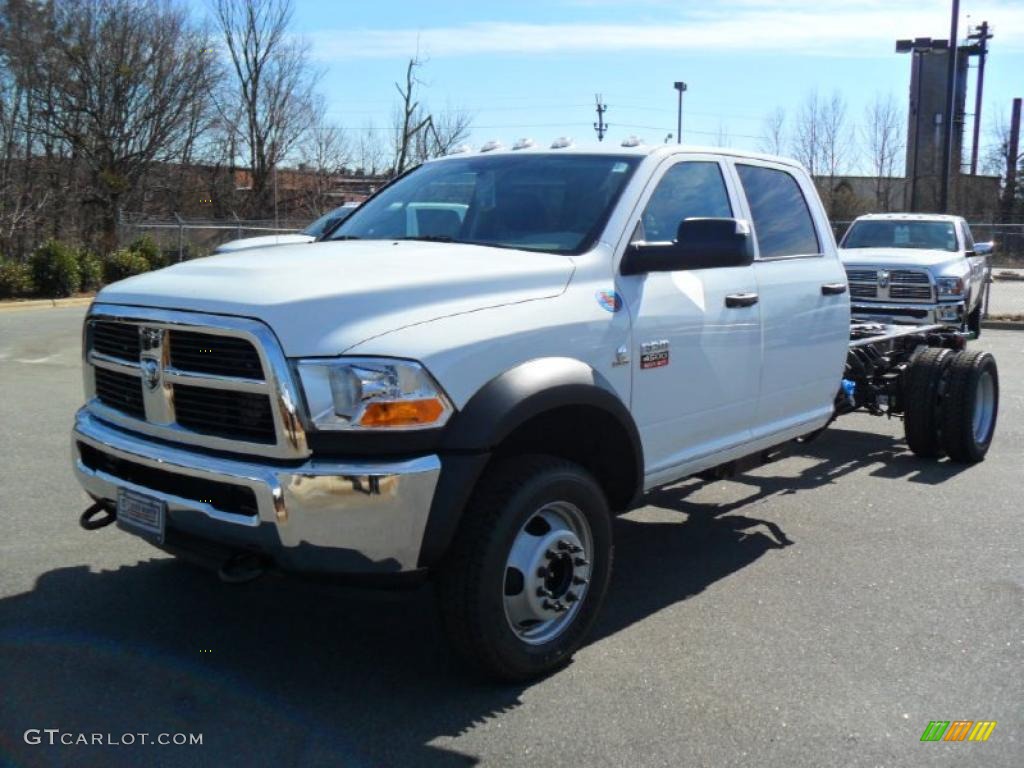 2011 Ram 4500 HD SLT Crew Cab 4x4 Chassis - Bright White / Dark Slate/Medium Graystone photo #1