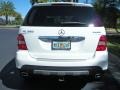 Arctic White - ML 350 4Matic Photo No. 7