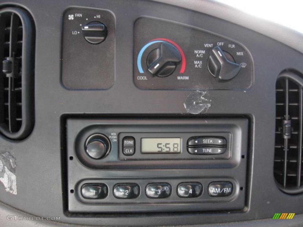 1998 Ford E Series Van E250 Commercial Controls Photo #45317184