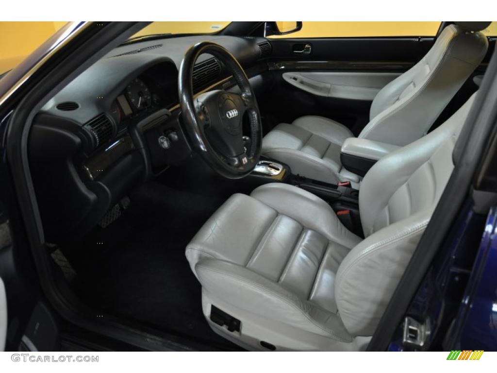 Silver Interior 2000 Audi S4 2.7T quattro Sedan Photo #45318501
