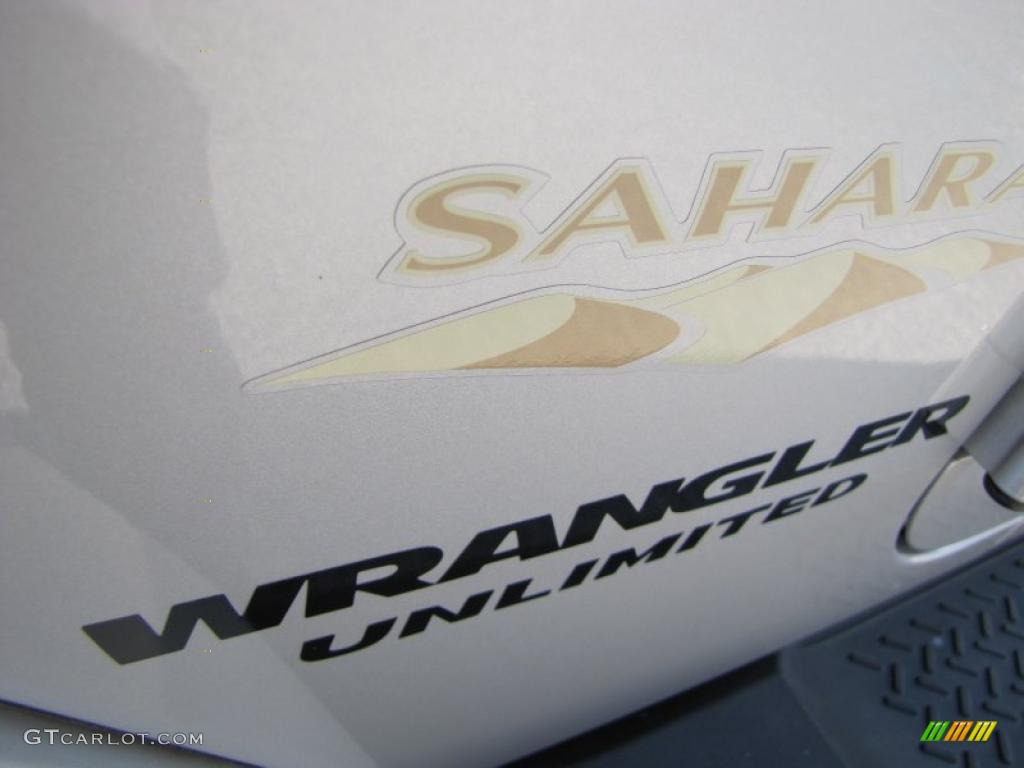 2008 Wrangler Unlimited Sahara - Bright Silver Metallic / Dark Slate Gray/Med Slate Gray photo #10
