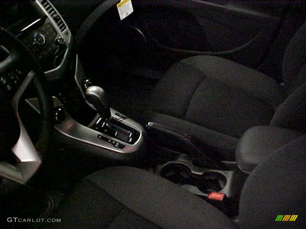 2011 Cruze LT - Gold Mist Metallic / Jet Black photo #18
