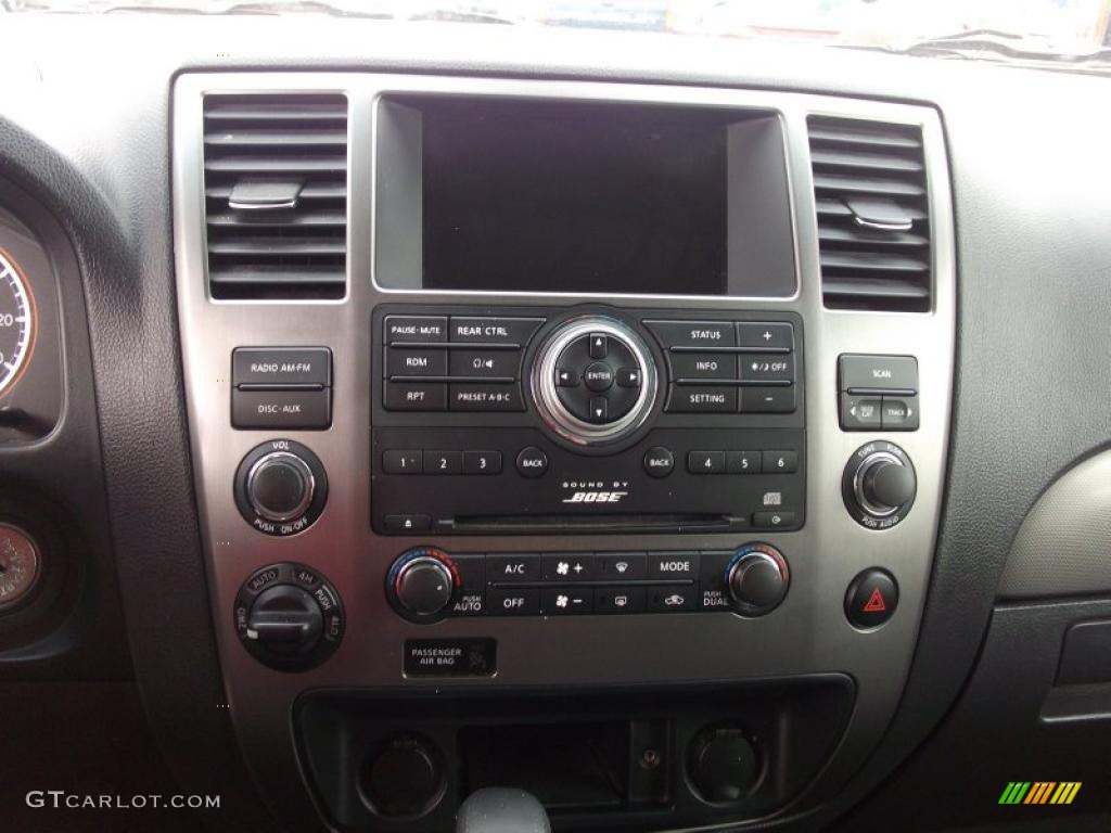 2010 Nissan Armada SE 4WD Controls Photo #45321544