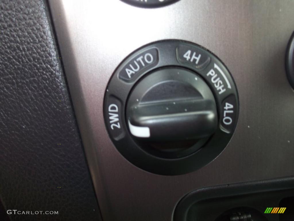 2010 Nissan Armada SE 4WD Controls Photo #45321556