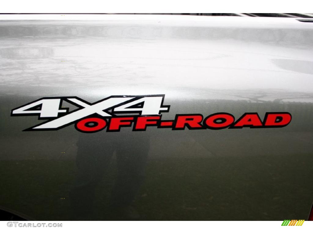 2006 Dodge Ram 2500 SLT Quad Cab 4x4 Marks and Logos Photo #45321597