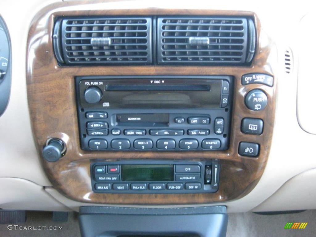 2000 Mercury Mountaineer V8 AWD Controls Photos