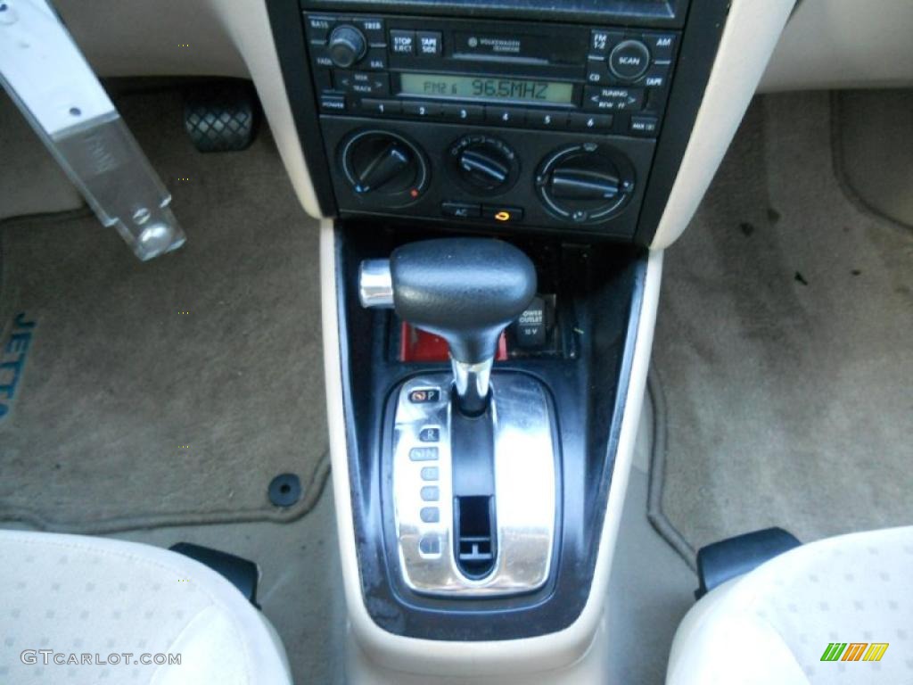 2000 Volkswagen Jetta GLS Sedan 4 Speed Automatic Transmission Photo #45325194