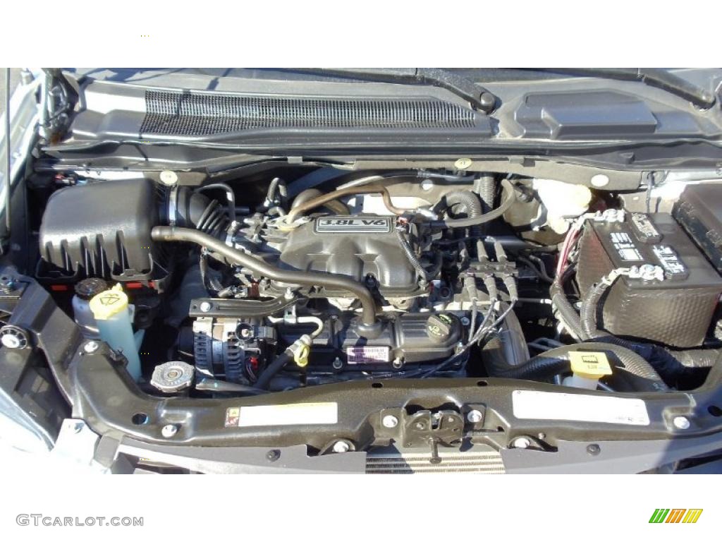 2009 Chrysler Town & Country Touring 3.8 Liter OHV 12-Valve V6 Engine Photo #45326255