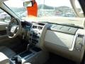 White Suede - Mariner I4 4WD Photo No. 17