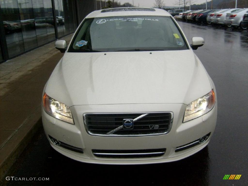 2007 S80 V8 AWD - White Pearl / Sandstone Beige photo #7