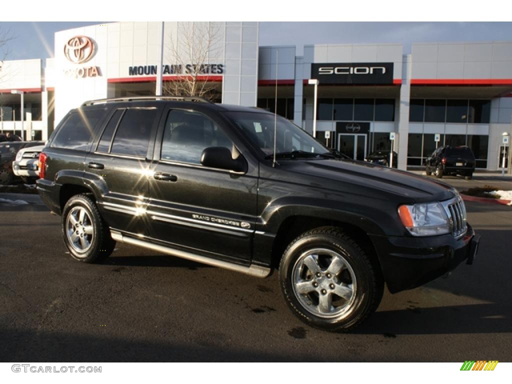 2004 Grand Cherokee Overland 4x4 - Brillant Black Crystal Pearl / Dark Slate Gray photo #1