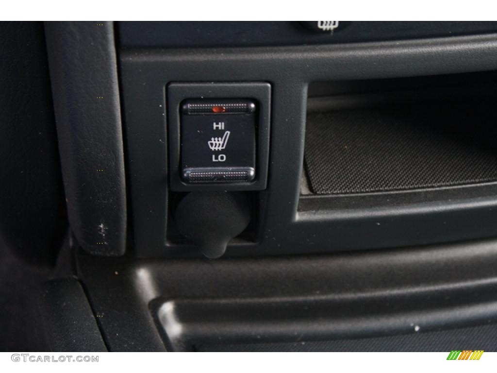 2004 Grand Cherokee Overland 4x4 - Brillant Black Crystal Pearl / Dark Slate Gray photo #18