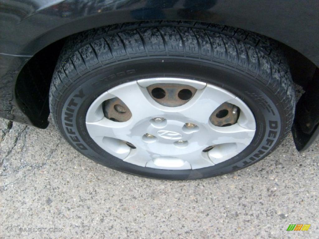 2002 Elantra GLS Sedan - Black Obsidian / Gray photo #8