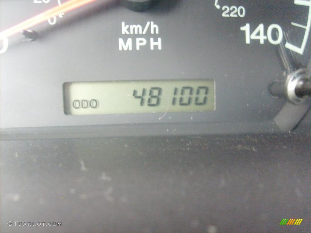 2002 Elantra GLS Sedan - Black Obsidian / Gray photo #27