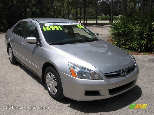 Alabaster Silver Metallic Honda Accord