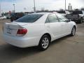 Super White - Camry LE Photo No. 7