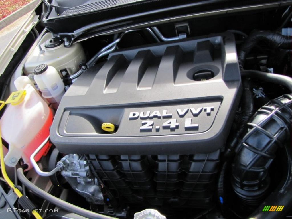 2011 Chrysler 200 LX 2.4 Liter DOHC 16-Valve Dual VVT 4 Cylinder Engine Photo #45345497