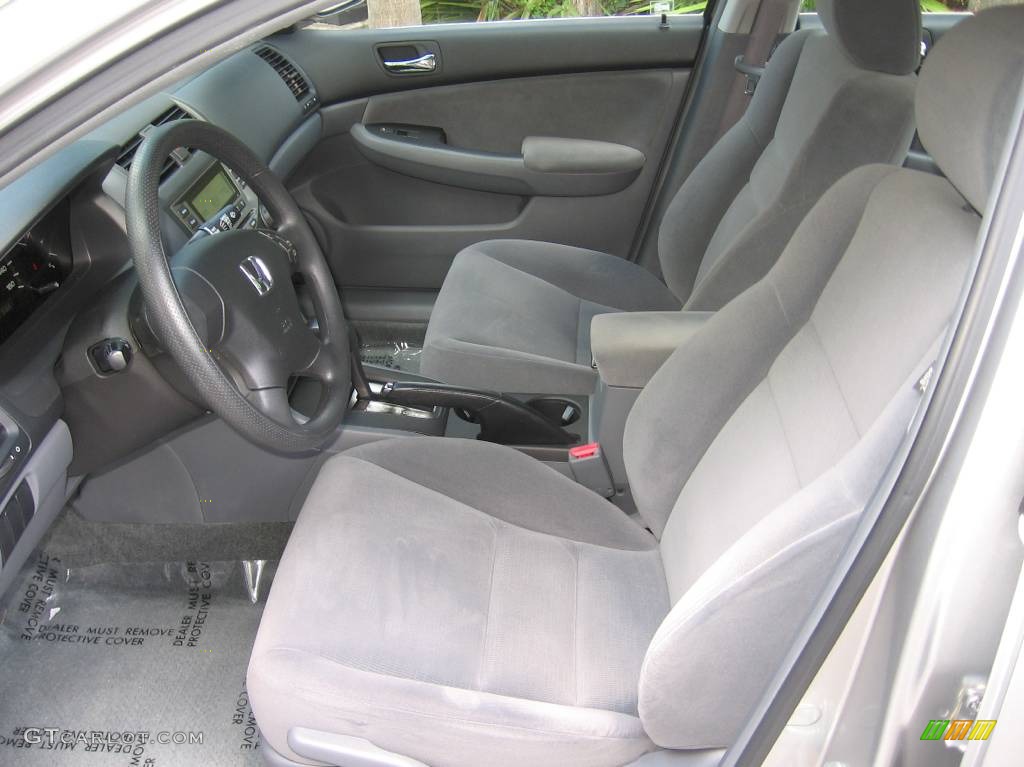 2006 Accord LX Sedan - Alabaster Silver Metallic / Gray photo #9