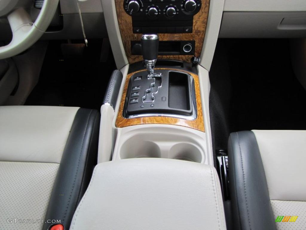 2008 Grand Cherokee Limited - Bright Silver Metallic / Dark Slate Gray/Light Graystone photo #26