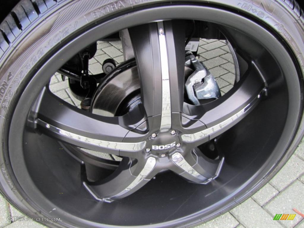 2011 Dodge Nitro Heat 4.0 Custom Wheels Photos