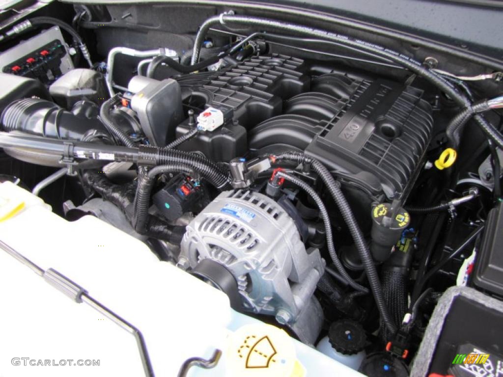 2011 Dodge Nitro Heat 4.0 Engine Photos