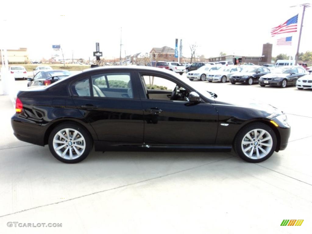 2011 3 Series 328i Sedan - Jet Black / Oyster/Black Dakota Leather photo #4