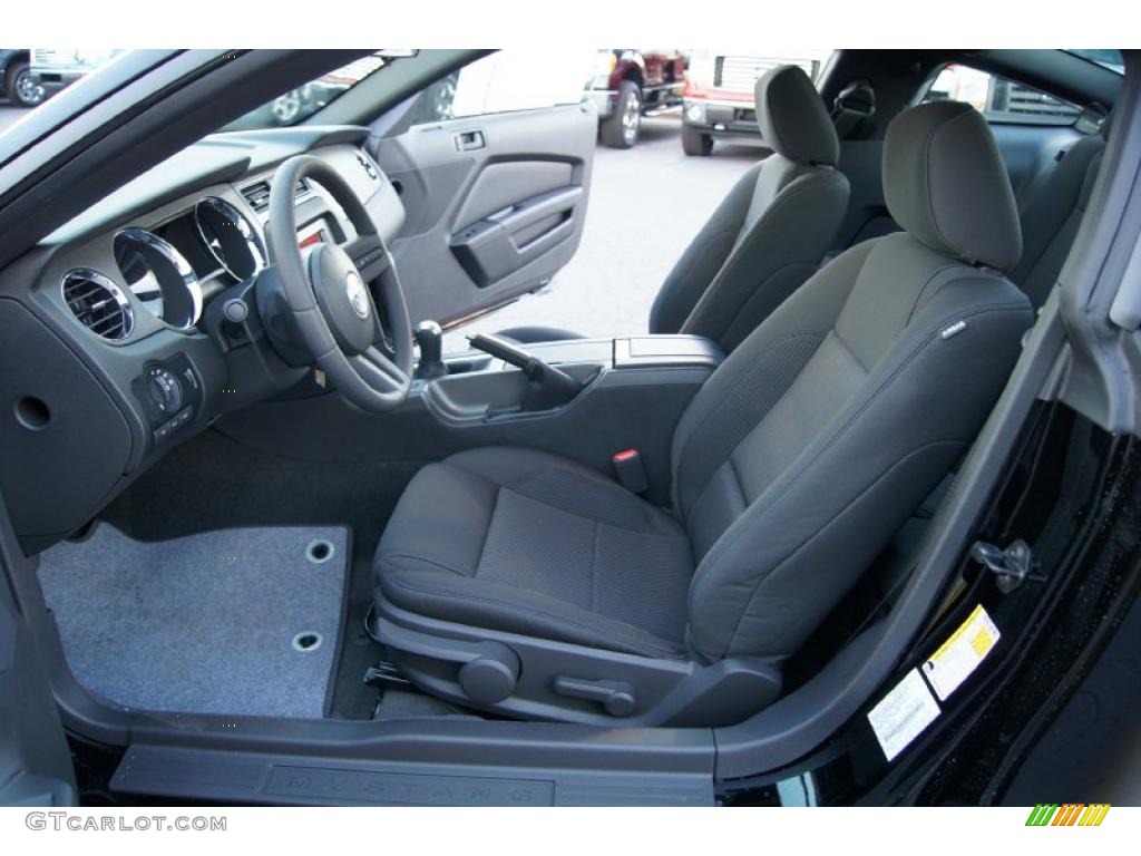 Charcoal Black Interior 2011 Ford Mustang GT Coupe Photo #45351351