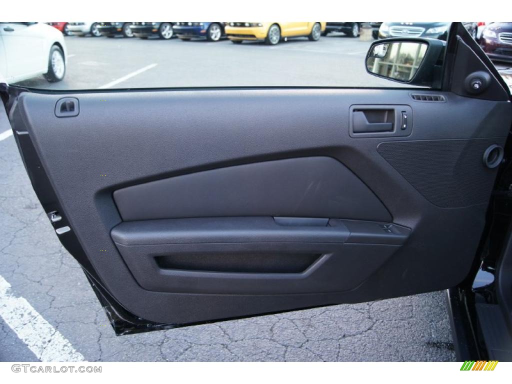 2011 Mustang GT Coupe - Ebony Black / Charcoal Black photo #16