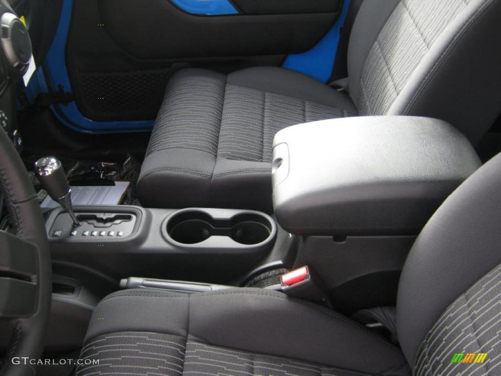 2011 Wrangler Sport S 4x4 - Cosmos Blue / Black photo #9