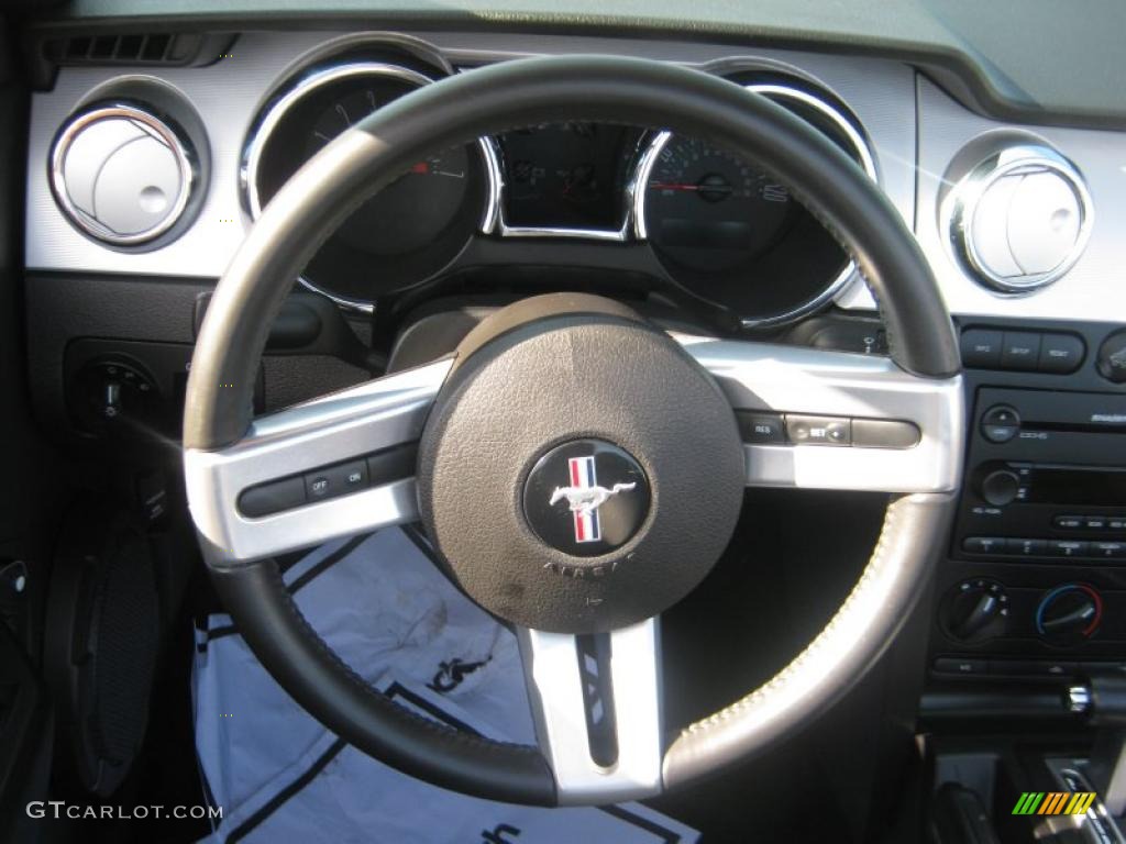 2005 Mustang V6 Premium Convertible - Redfire Metallic / Dark Charcoal photo #10