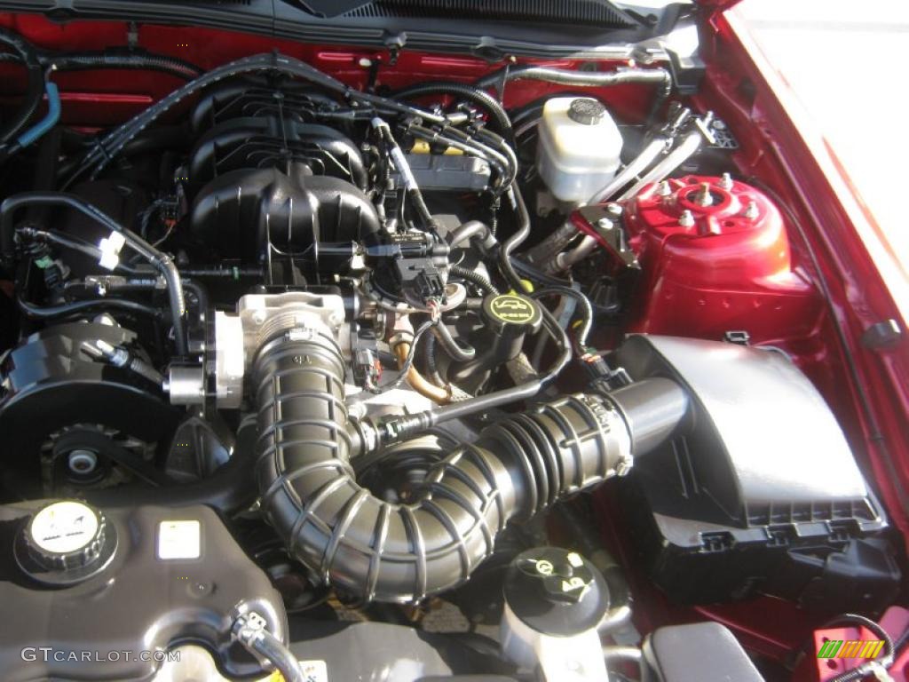 2005 Mustang V6 Premium Convertible - Redfire Metallic / Dark Charcoal photo #22