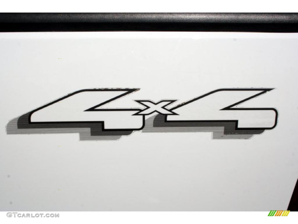 2002 F150 XL SuperCab 4x4 - Oxford White / Medium Graphite photo #90