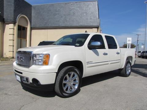 2010 GMC Sierra 1500 Denali Crew Cab Data, Info and Specs