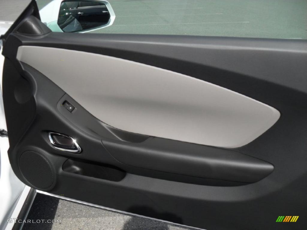 2011 Chevrolet Camaro LS Coupe Black Door Panel Photo #45366883