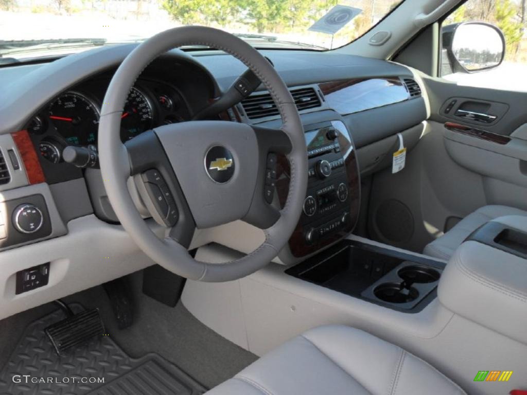 2011 Chevrolet Silverado 2500HD LTZ Crew Cab 4x4 Light Titanium/Dark Titanium Dashboard Photo #45367283