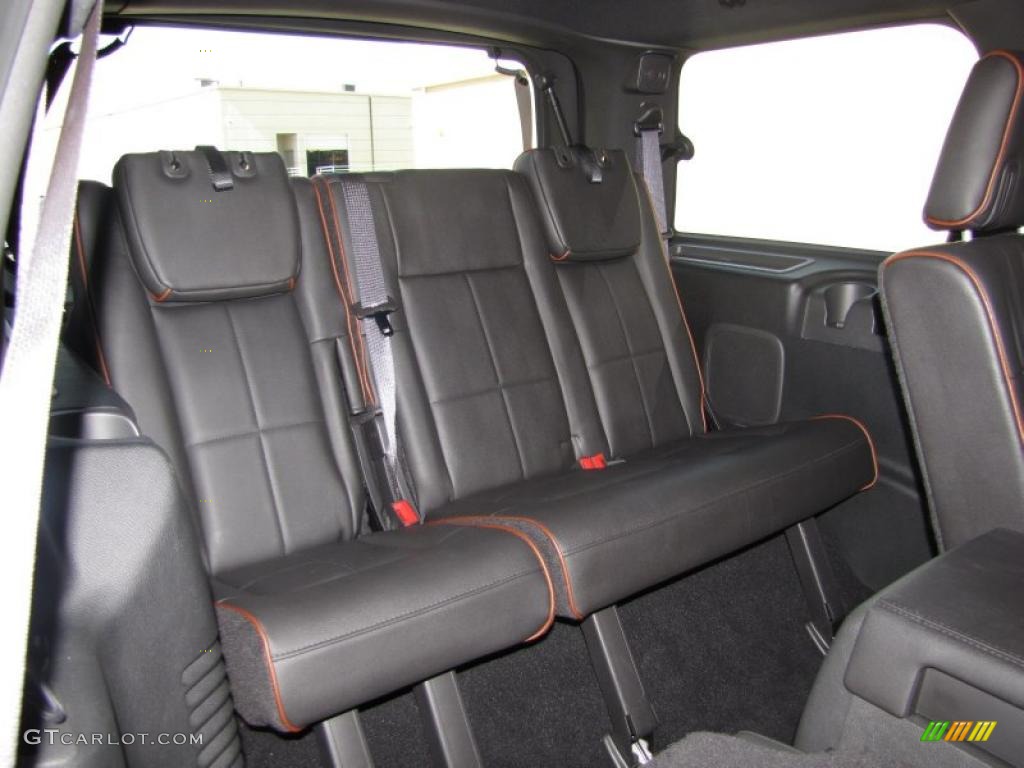 2008 Navigator Luxury - Black / Charcoal Black photo #11