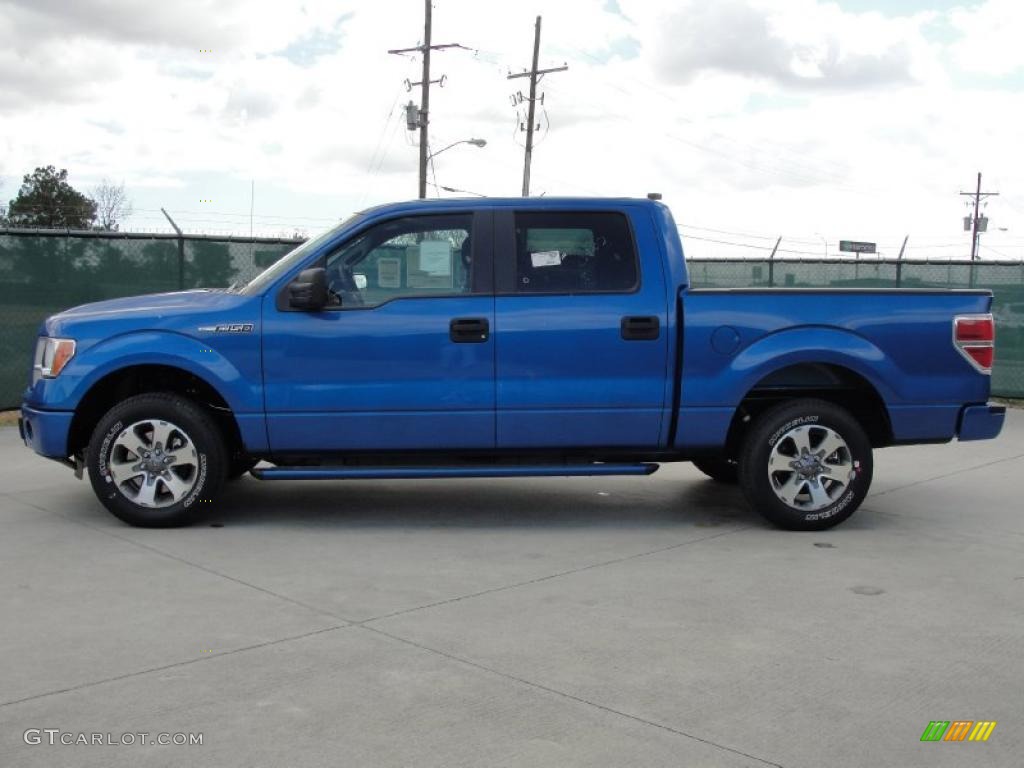 2011 F150 XLT SuperCrew - Blue Flame Metallic / Steel Gray photo #6