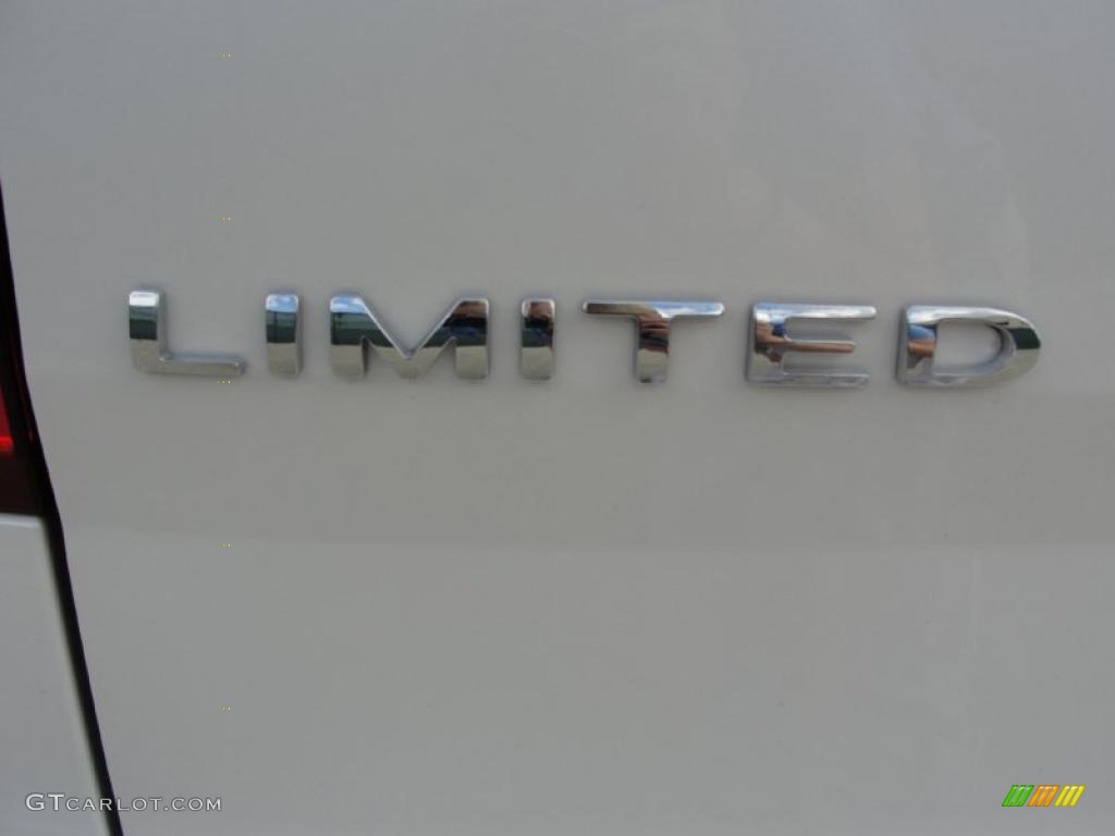 2011 Explorer Limited - White Platinum Tri-Coat / Charcoal Black photo #15