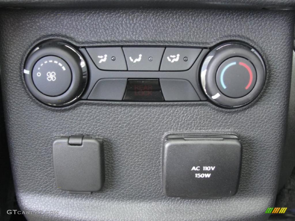 2011 Ford Explorer Limited Controls Photo #45370066