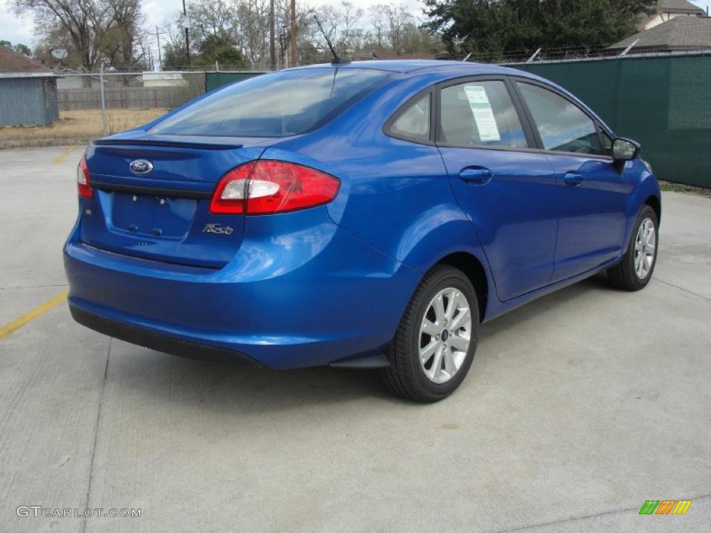 Blue Flame Metallic 2011 Ford Fiesta SE Sedan Exterior Photo #45370230