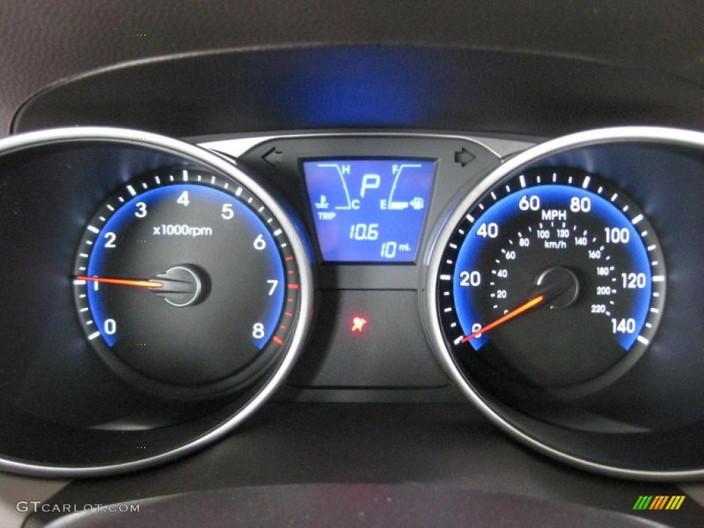 2011 Hyundai Tucson GLS Gauges Photo #45370845