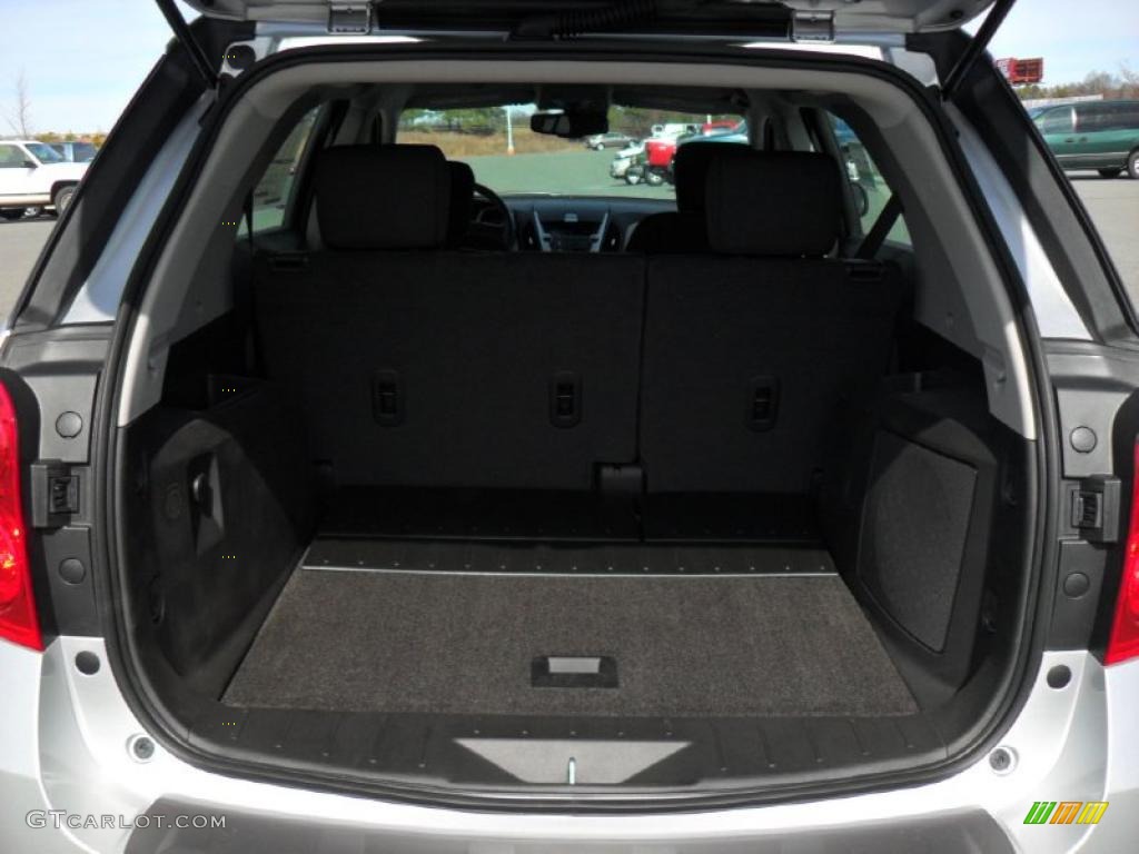 2011 Chevrolet Equinox LS Trunk Photo #45370990
