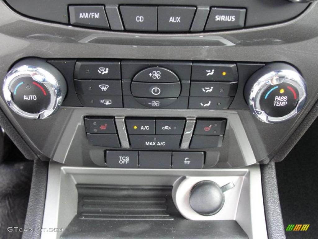 2011 Fusion Sport - Ingot Silver Metallic / Sport Black/Charcoal Black photo #31