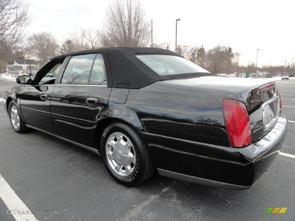 Sable Black 2002 Cadillac DeVille Sedan Exterior Photo #45372556