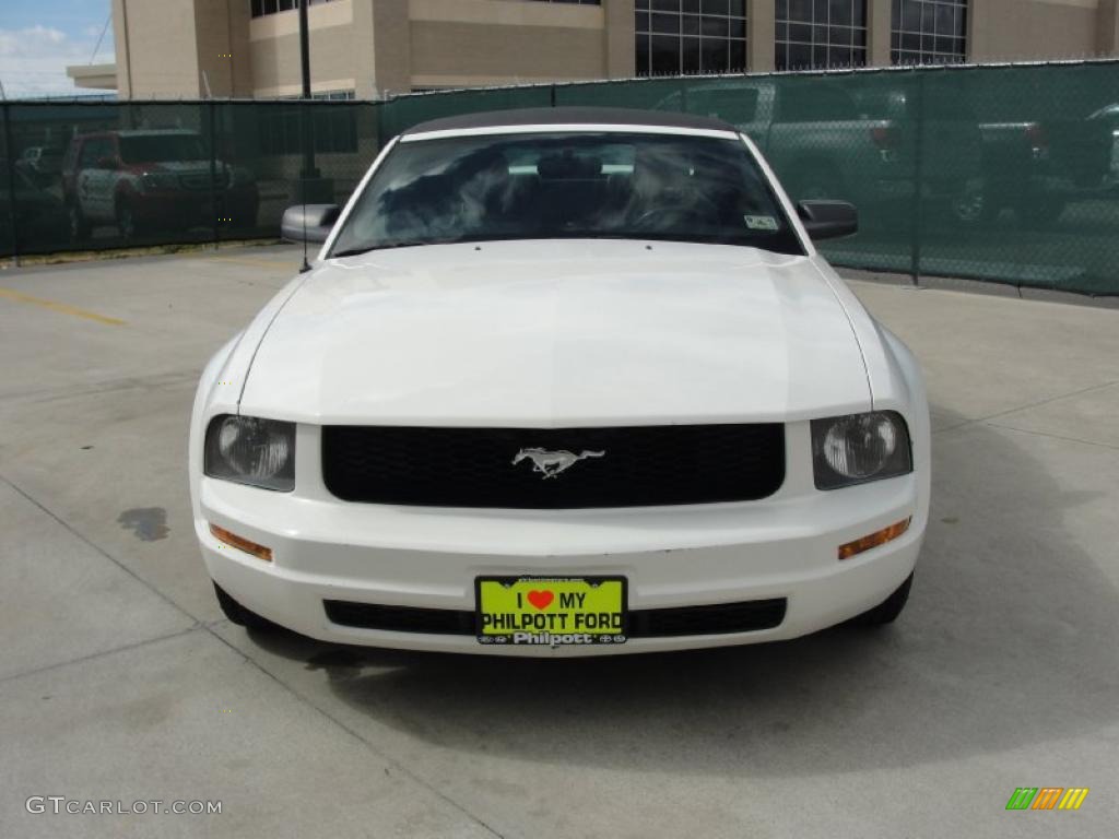 2006 Mustang V6 Premium Convertible - Performance White / Light Graphite photo #8