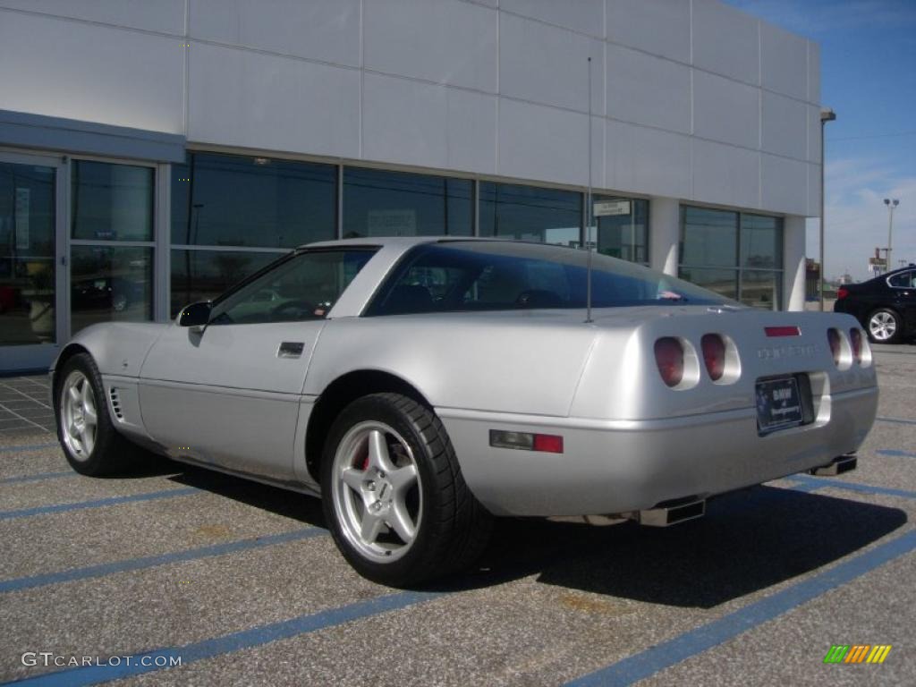 Sebring Silver Metallic 1996 Chevrolet Corvette Coupe Exterior Photo #45378414