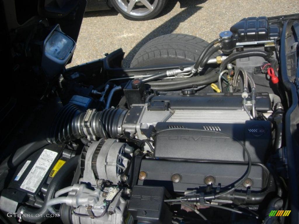 1996 Chevrolet Corvette Coupe 5.7 Liter OHV 16-Valve LT1 V8 Engine Photo #45378670